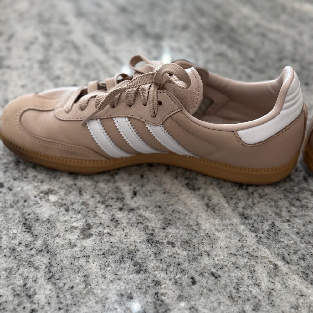 adidas Samba Sneakers in Beige with White Stripes - Picture 3 of 6